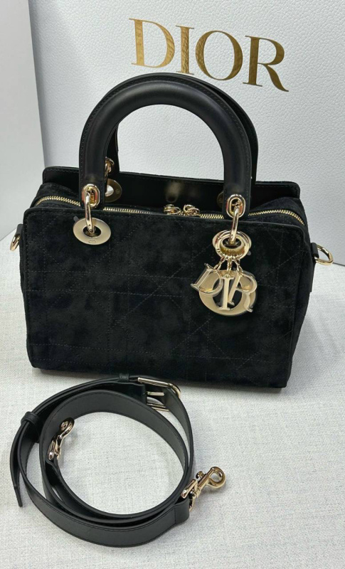 СУМКА CHRISTIAN DIOR фото