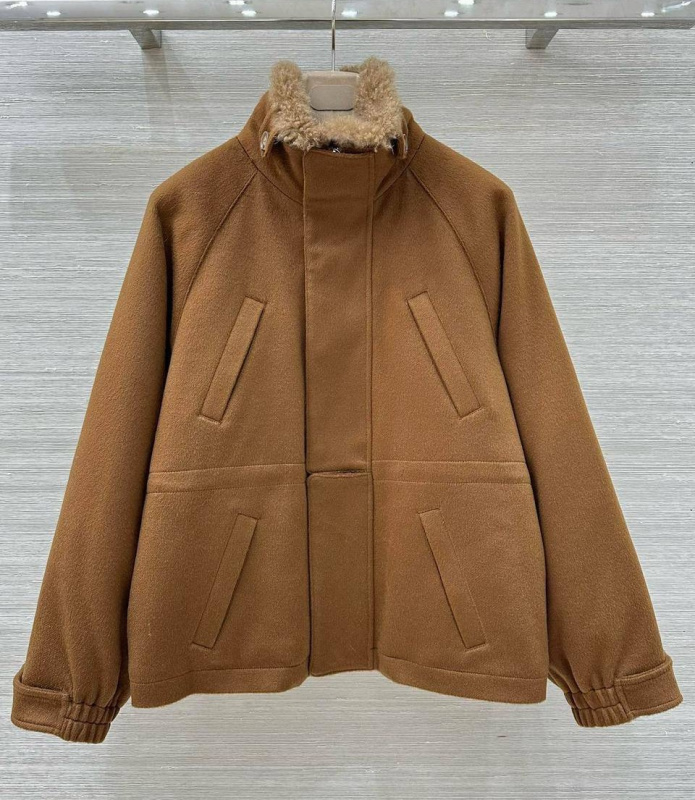 КУРТКА LORO PIANA фото