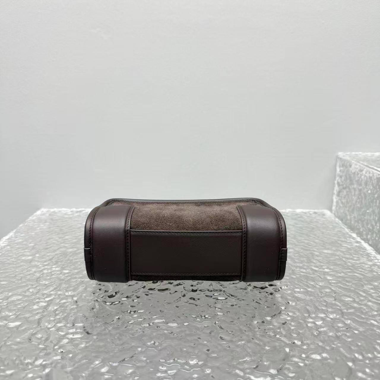 СУМКА LOEWE детальное фото