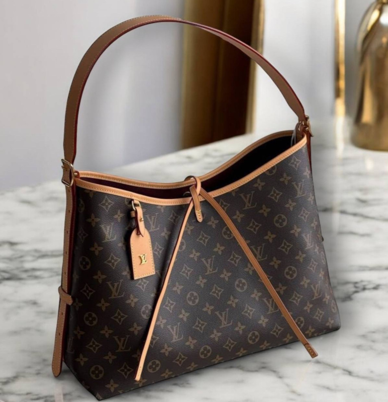 СУМКА LOUIS VUITTON фото