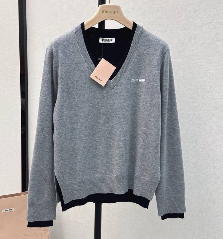 СВИТЕР MIU MIU фото