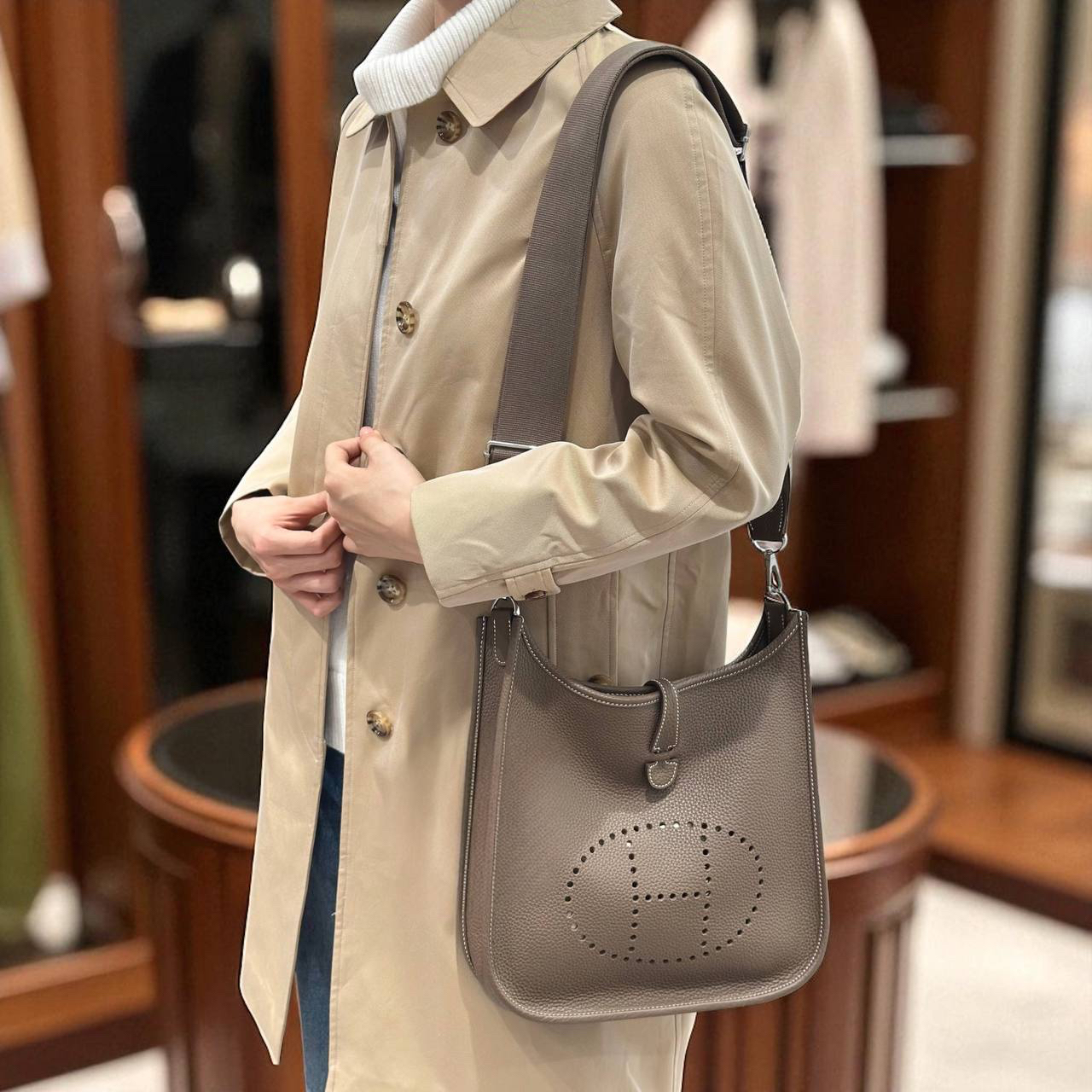 СУМКА HERMES EVELYNE детальное фото