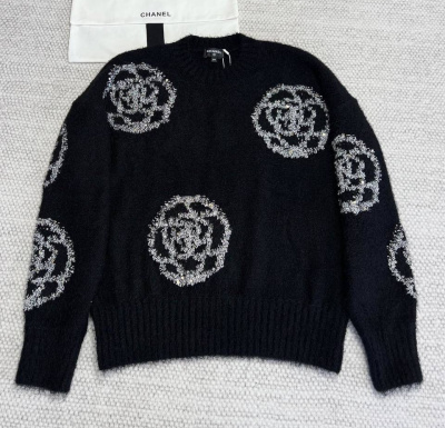 СВИТЕР CHANEL фото