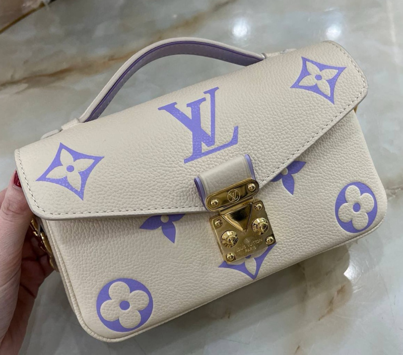СУМКА LOUIS VUITTON POCHETTE METIS фото