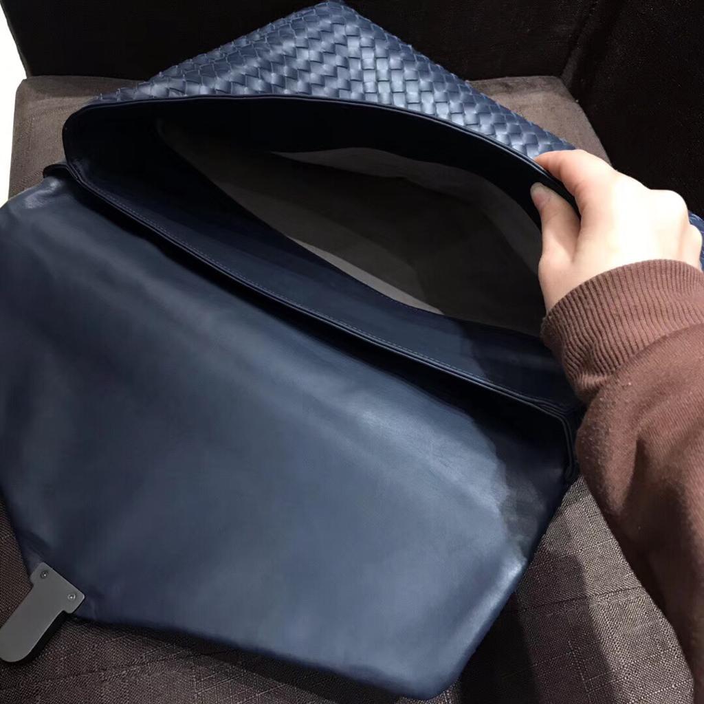 ПОРТФЕЛЬ BOTTEGA VENETA детальное фото