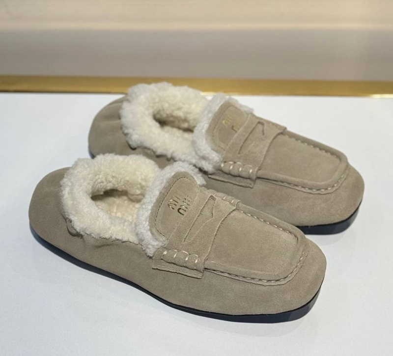 МОКАСИНЫ MIU MIU фото