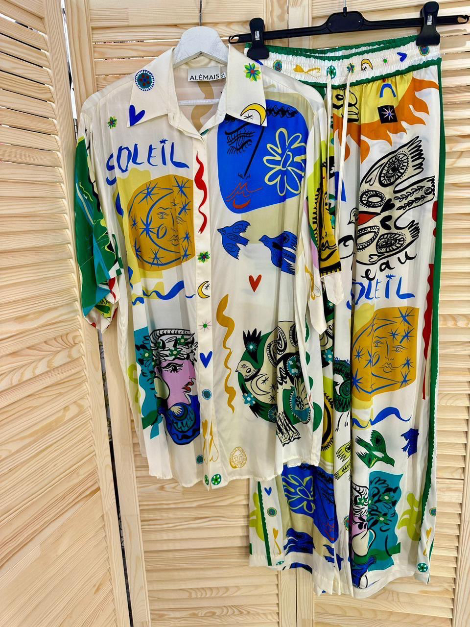 КОСТЮМ ALEMAIS детальное фото