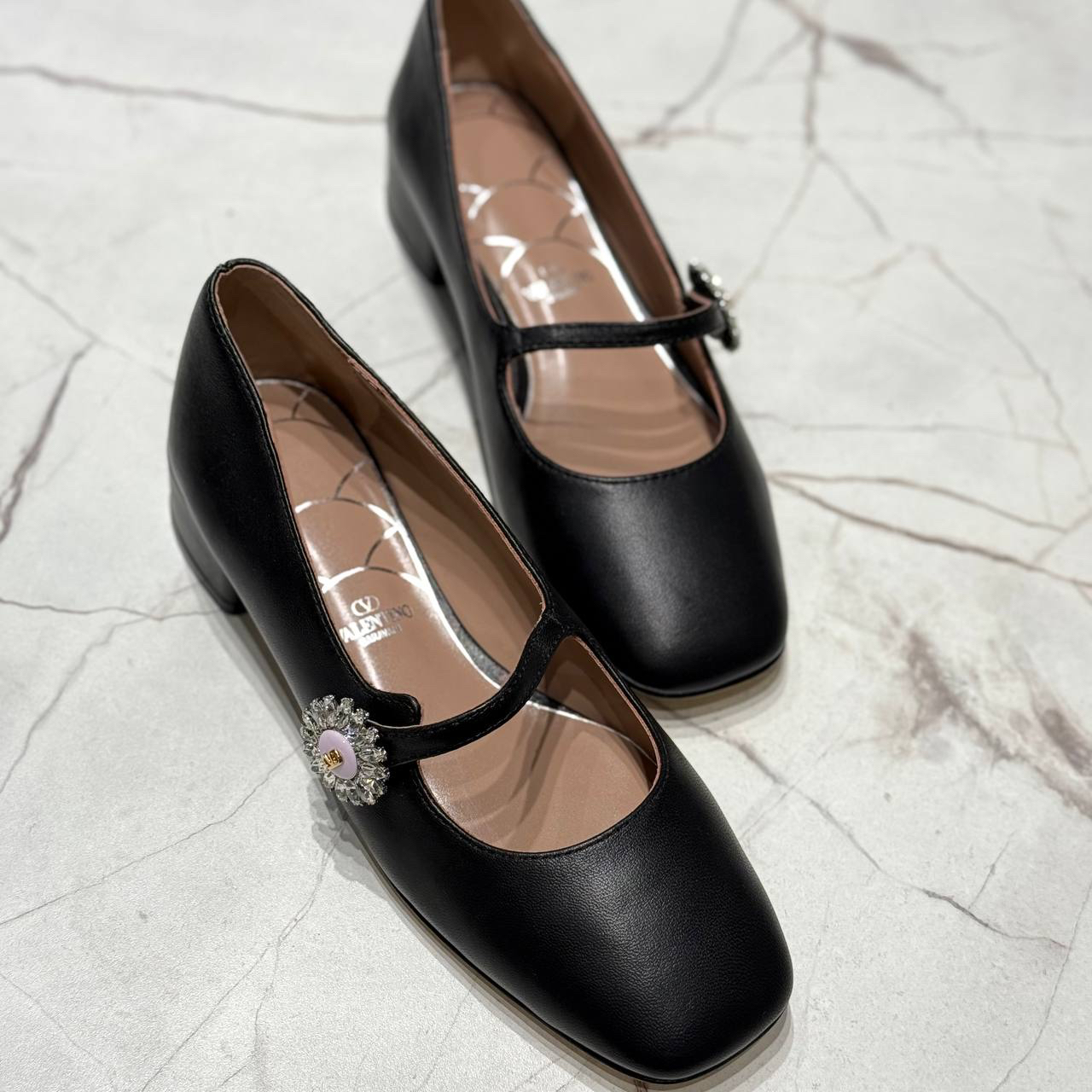 ТУФЛИ VALENTINO детальное фото