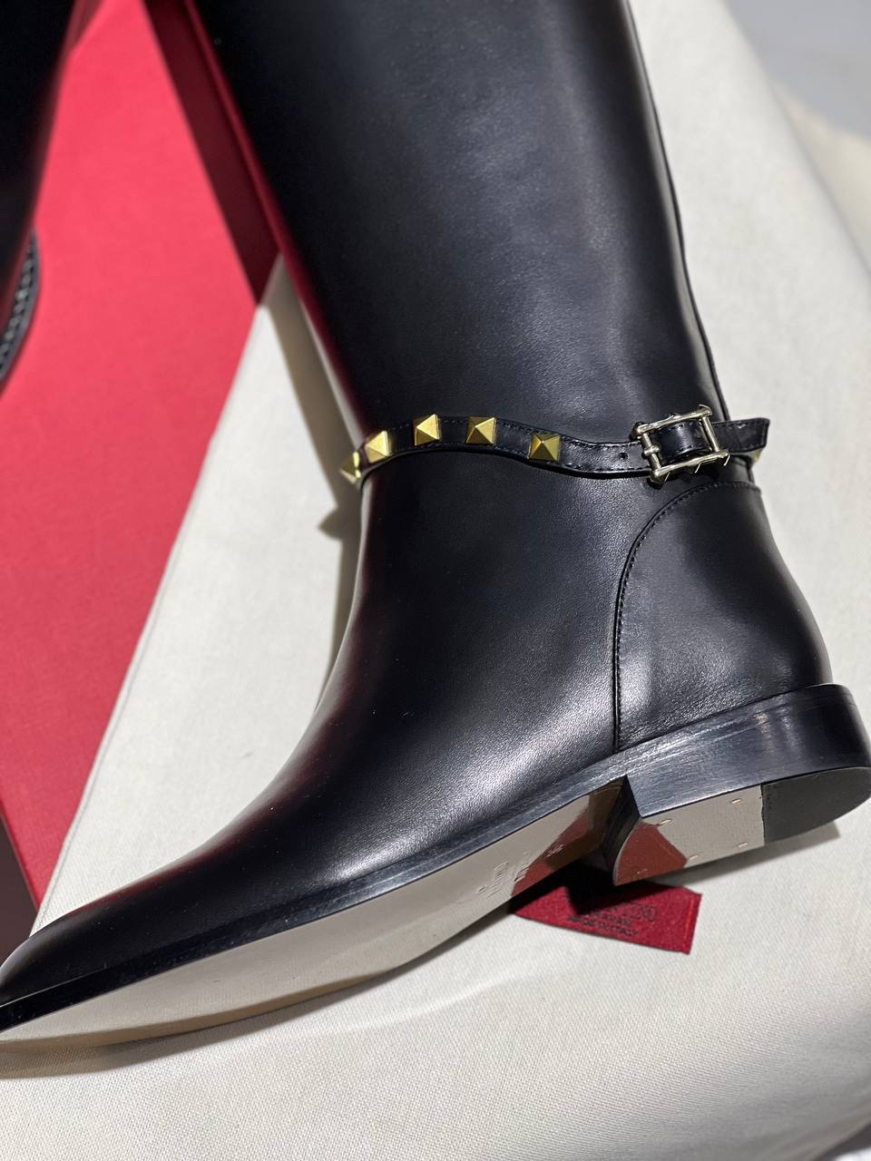 САПОГИ VALENTINO детальное фото