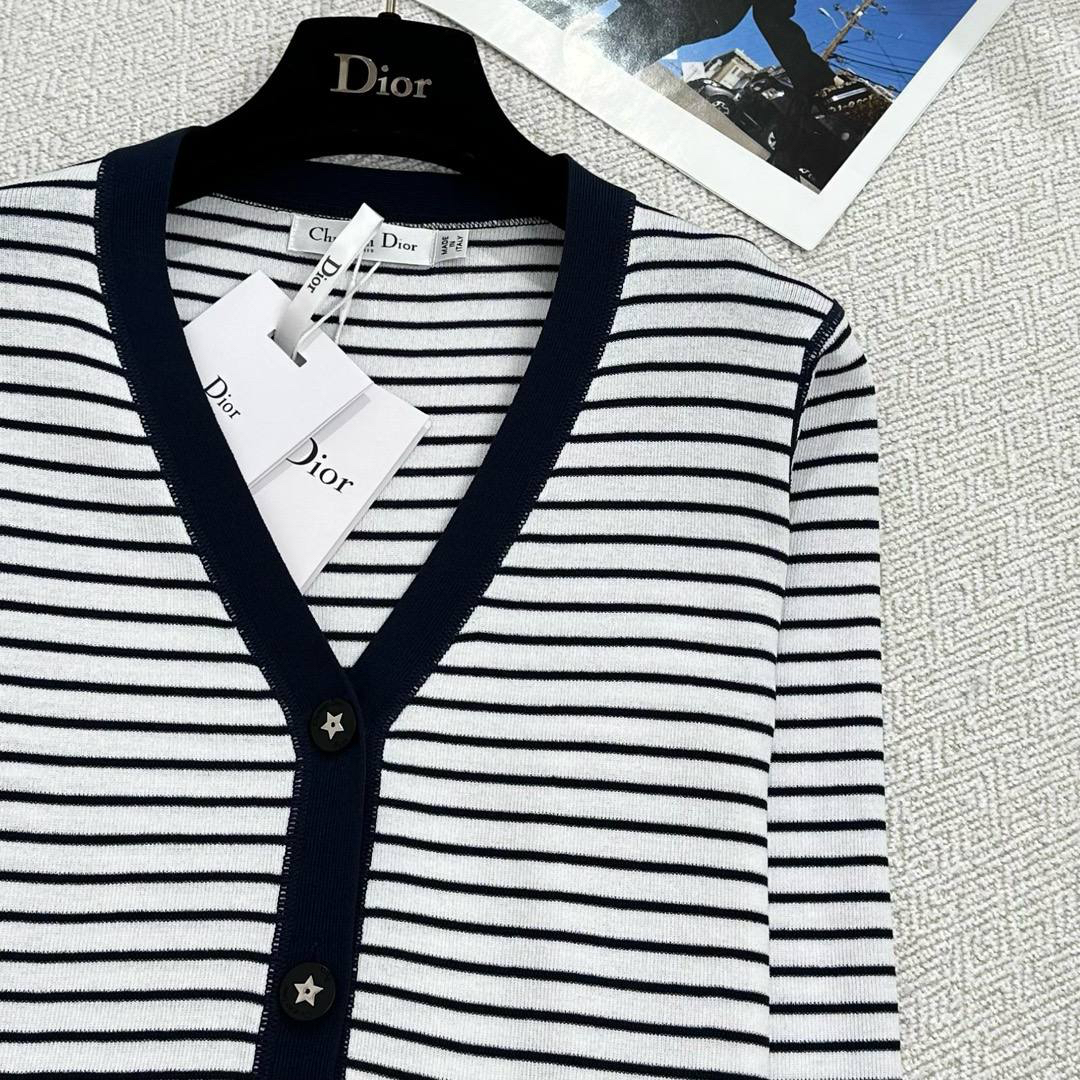 КАРДИГАН CHRISTIAN DIOR детальное фото