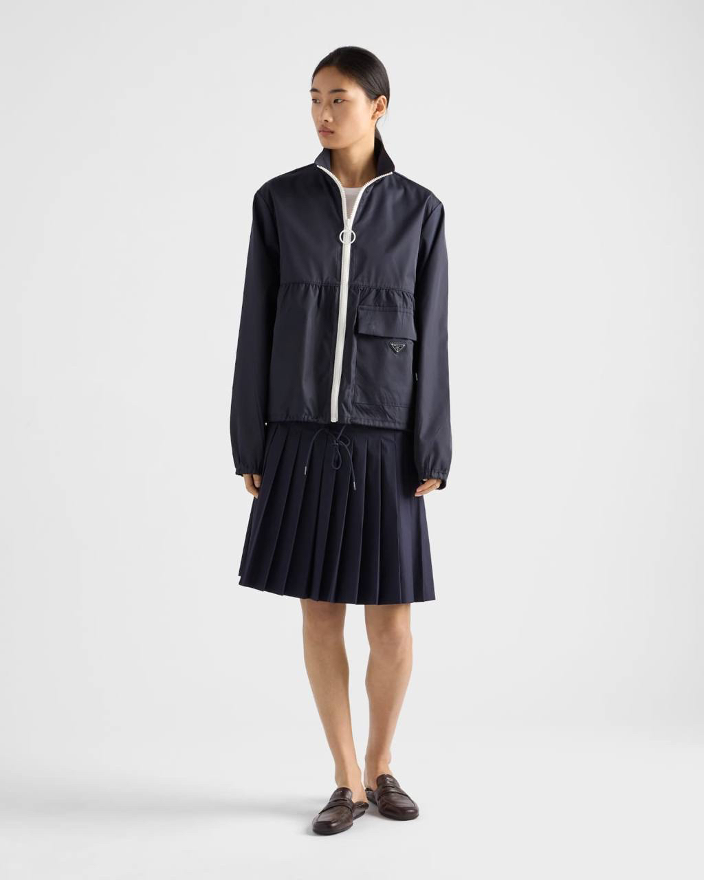 ВЕТРОВКА PRADA детальное фото