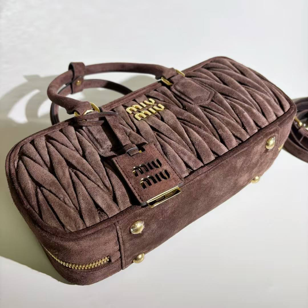 СУМКА MIU MIU детальное фото