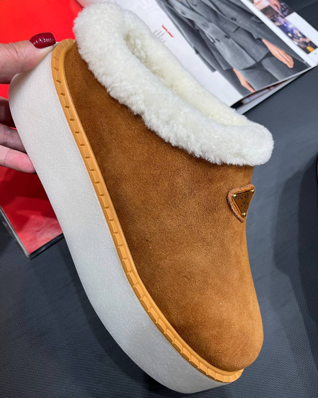 УГГИ PRADA детальное фото