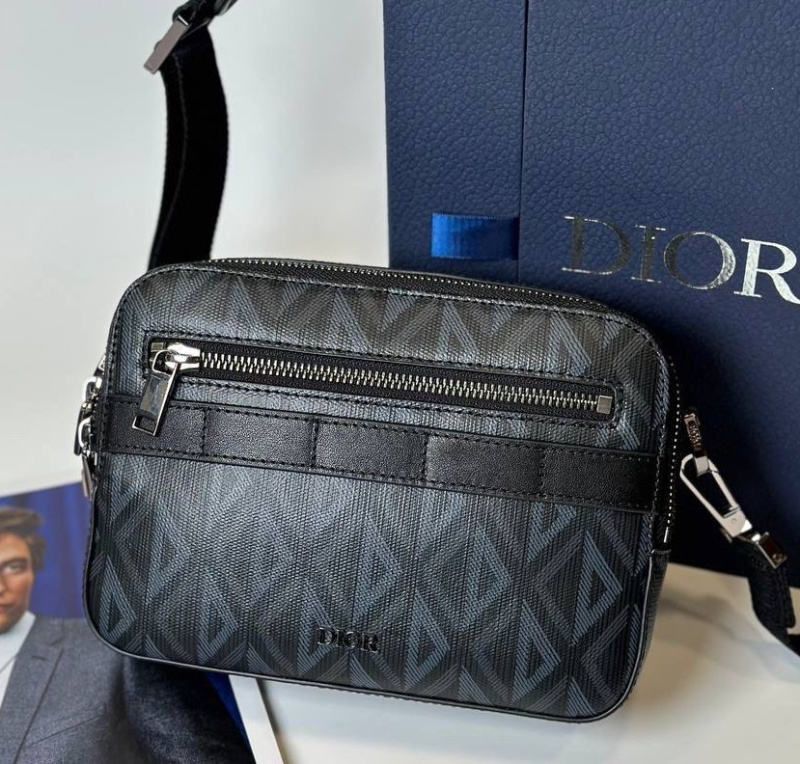 МУЖСКАЯ СУМКА МЕССЕНДЖЕР CHRISTIAN DIOR фото