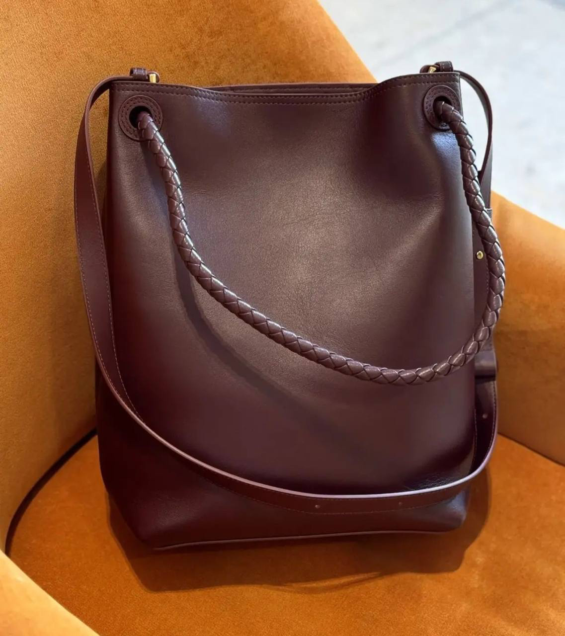 СУМКА BOTTEGA VENETA детальное фото