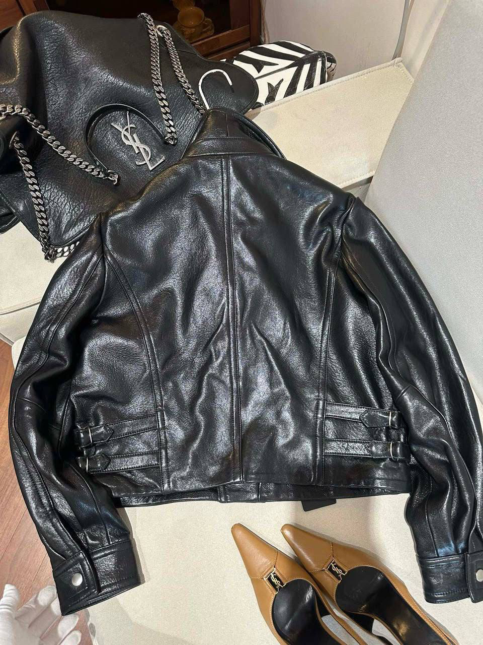 КУРТКА SAINT LAURENT детальное фото