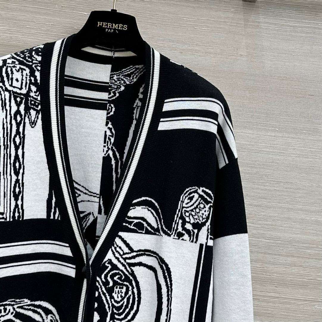 КАРДИГАН HERMES детальное фото