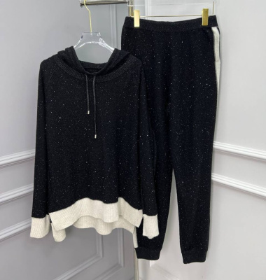 КОСТЮМ BRUNELLO CUCINELLI фото