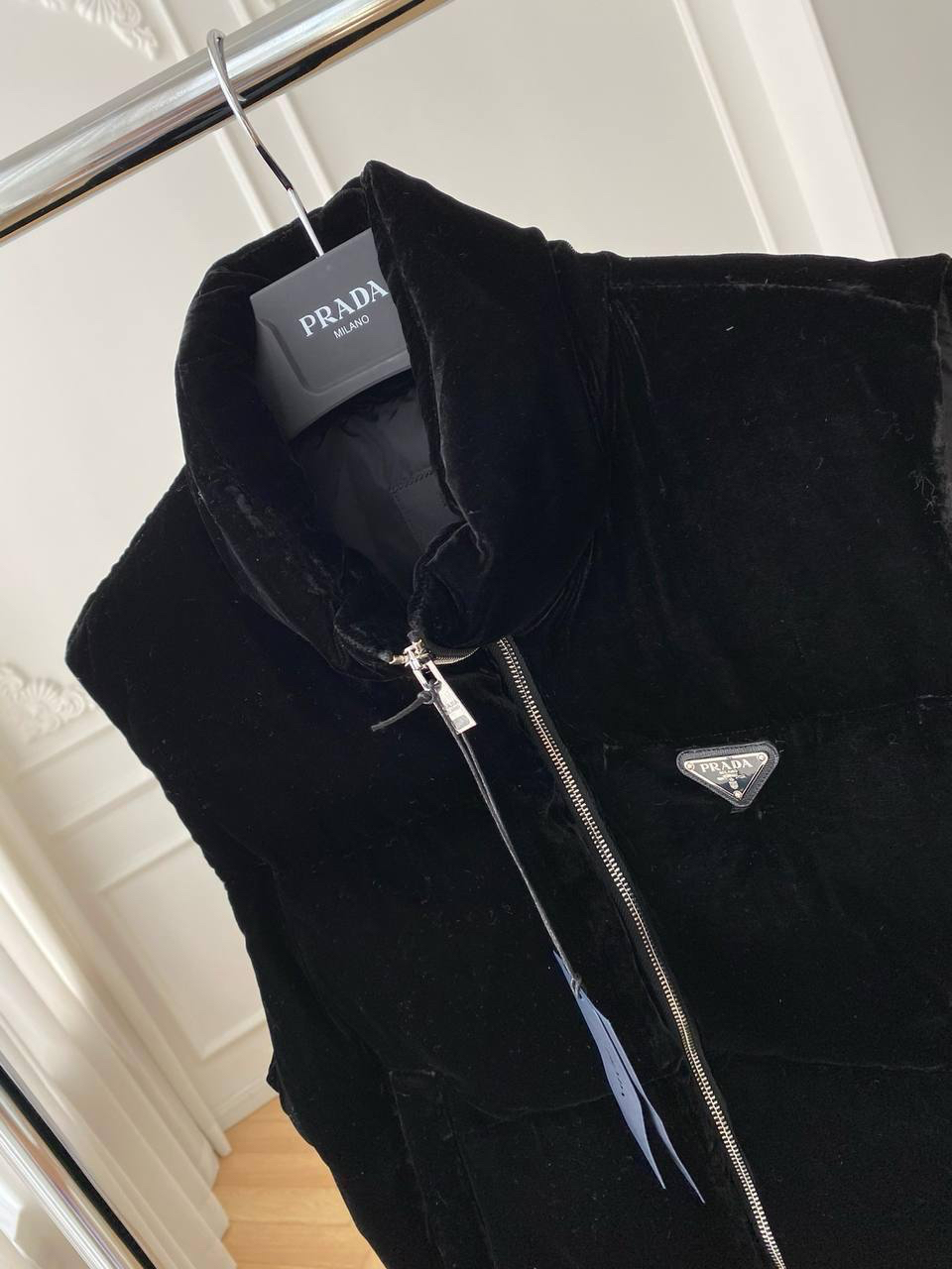 ЖИЛЕТ PRADA детальное фото