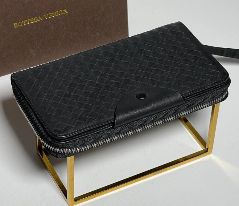 МУЖСКОЙ КОШЕЛЕК BOTTEGA VENETA фото