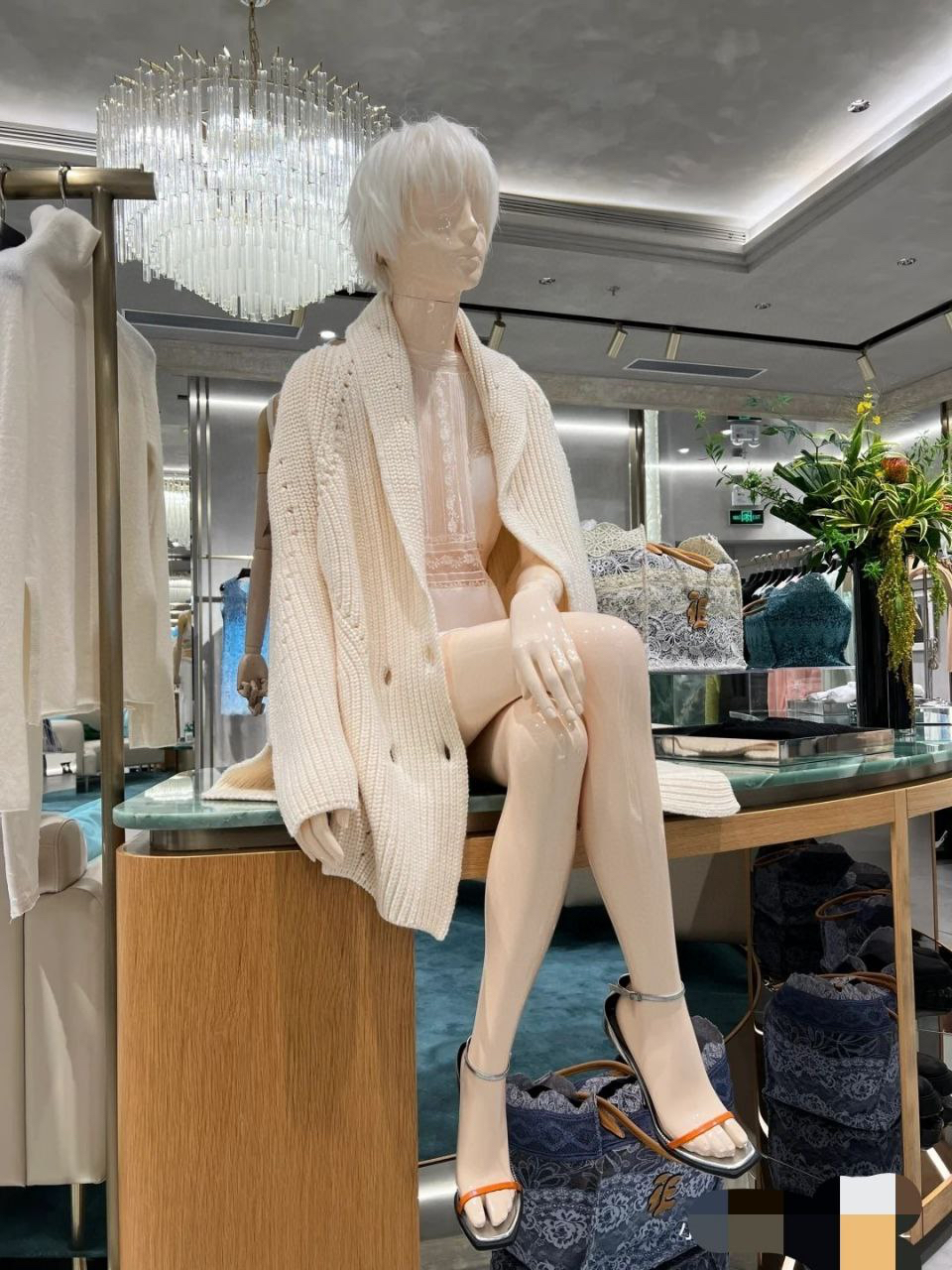 КАРДИГАН ERMANNO SCERVINO детальное фото