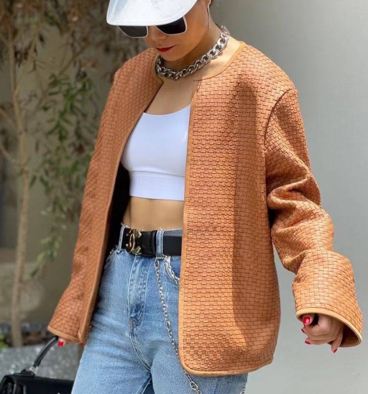 КУРТКА BOTTEGA VENETA фото