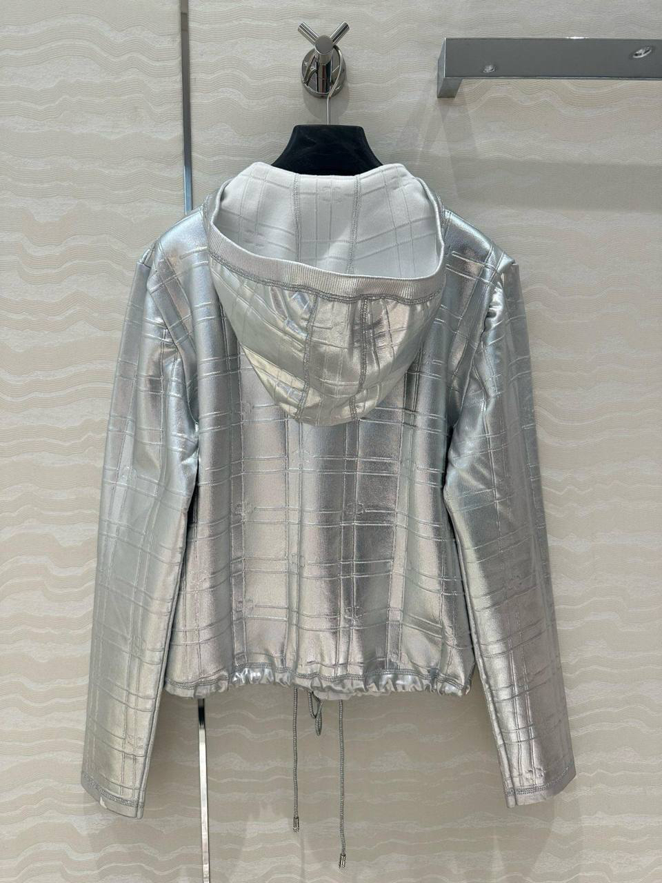 БОМБЕР CHANEL детальное фото