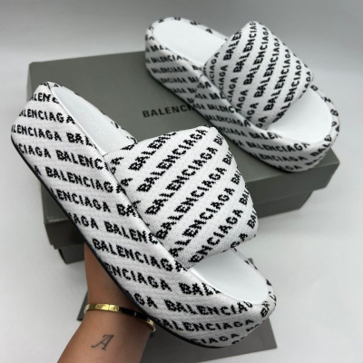 ШЛЕПКИ BALENCIAGA фото