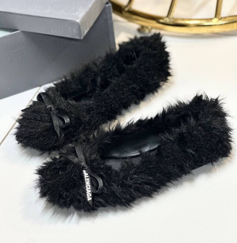 БАЛЕТКИ BALENCIAGA фото