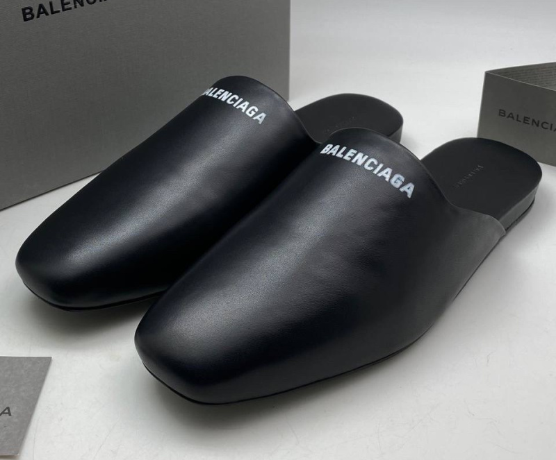 МУЖСКИЕ ШЛЕПКИ BALENCIAGA фото