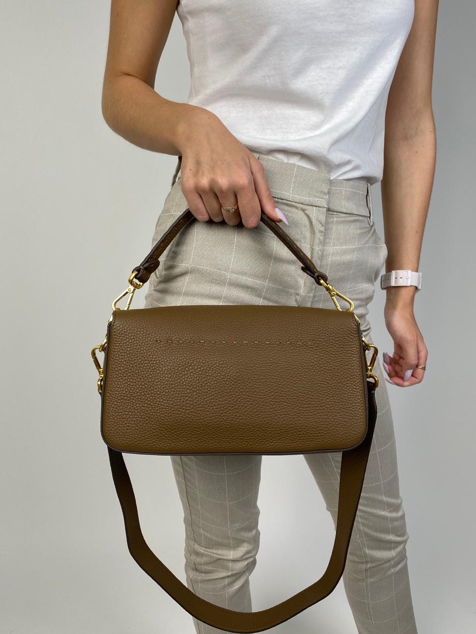 СУМКА FENDI BAGUETTE детальное фото