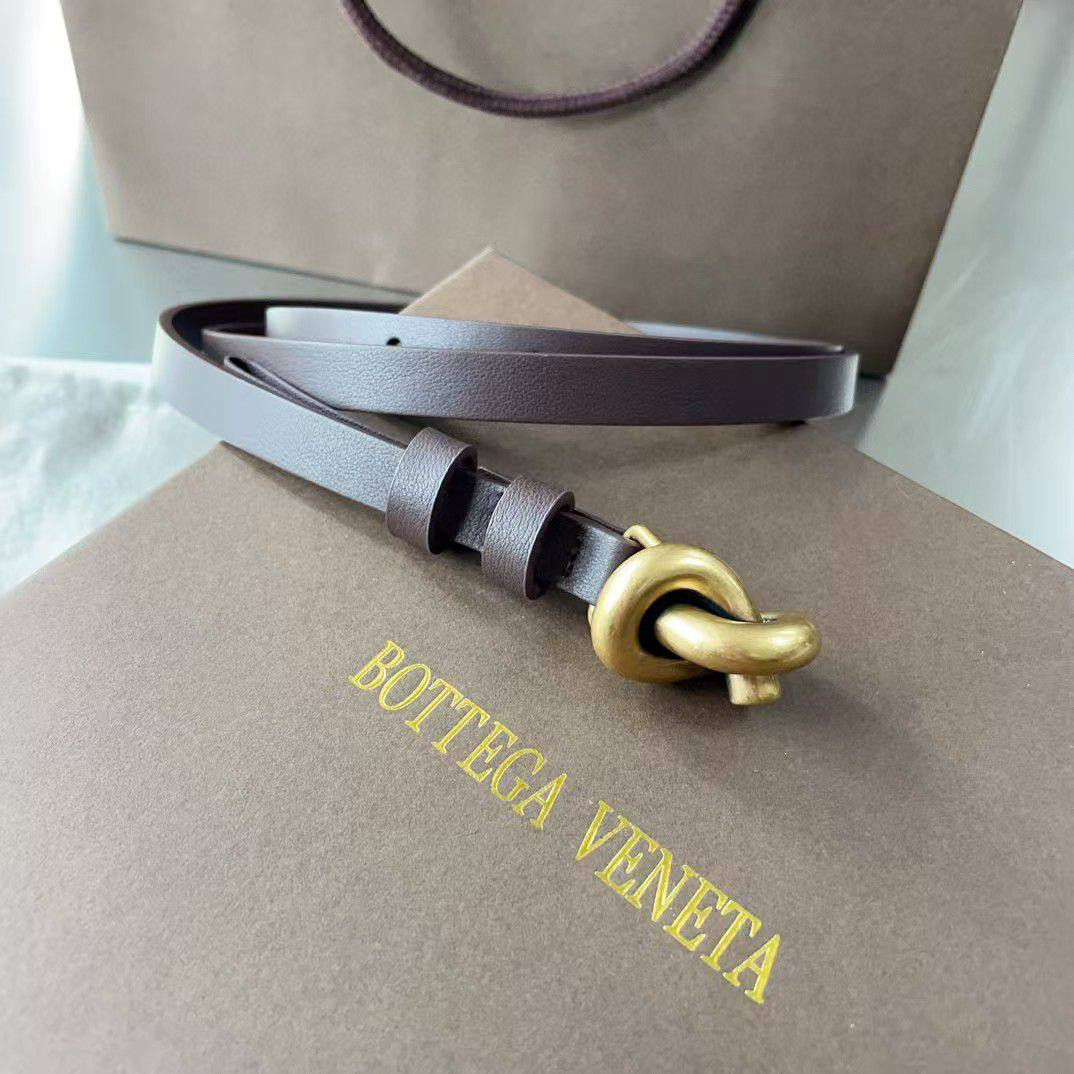 РЕМЕНЬ BOTTEGA VENETA детальное фото