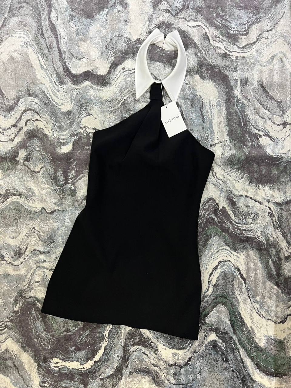 ПЛАТЬЕ VALENTINO детальное фото