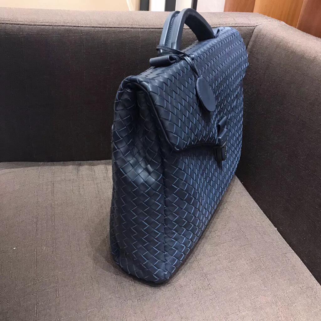 ПОРТФЕЛЬ BOTTEGA VENETA детальное фото
