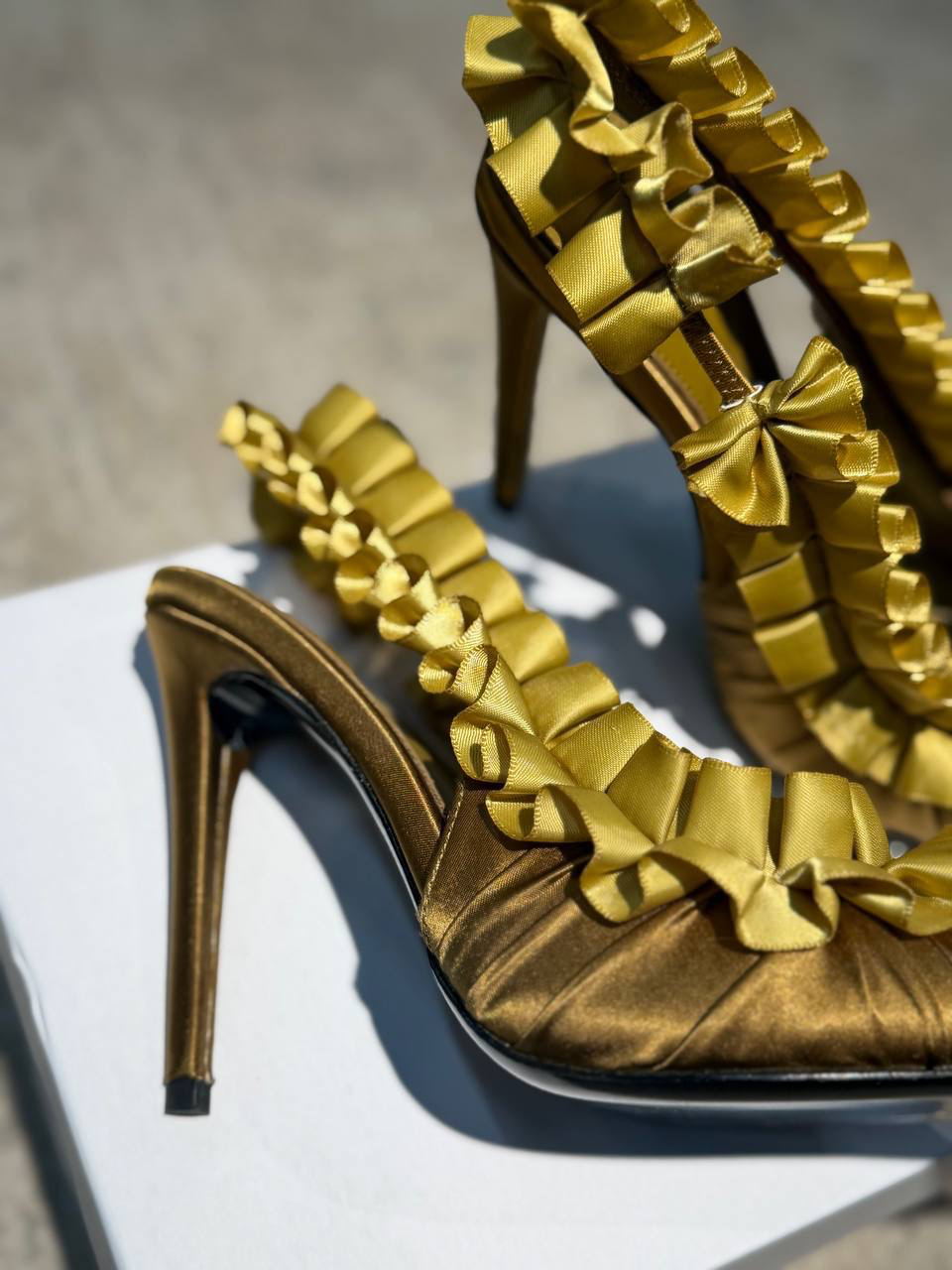ТУФЛИ SAINT LAURENT детальное фото