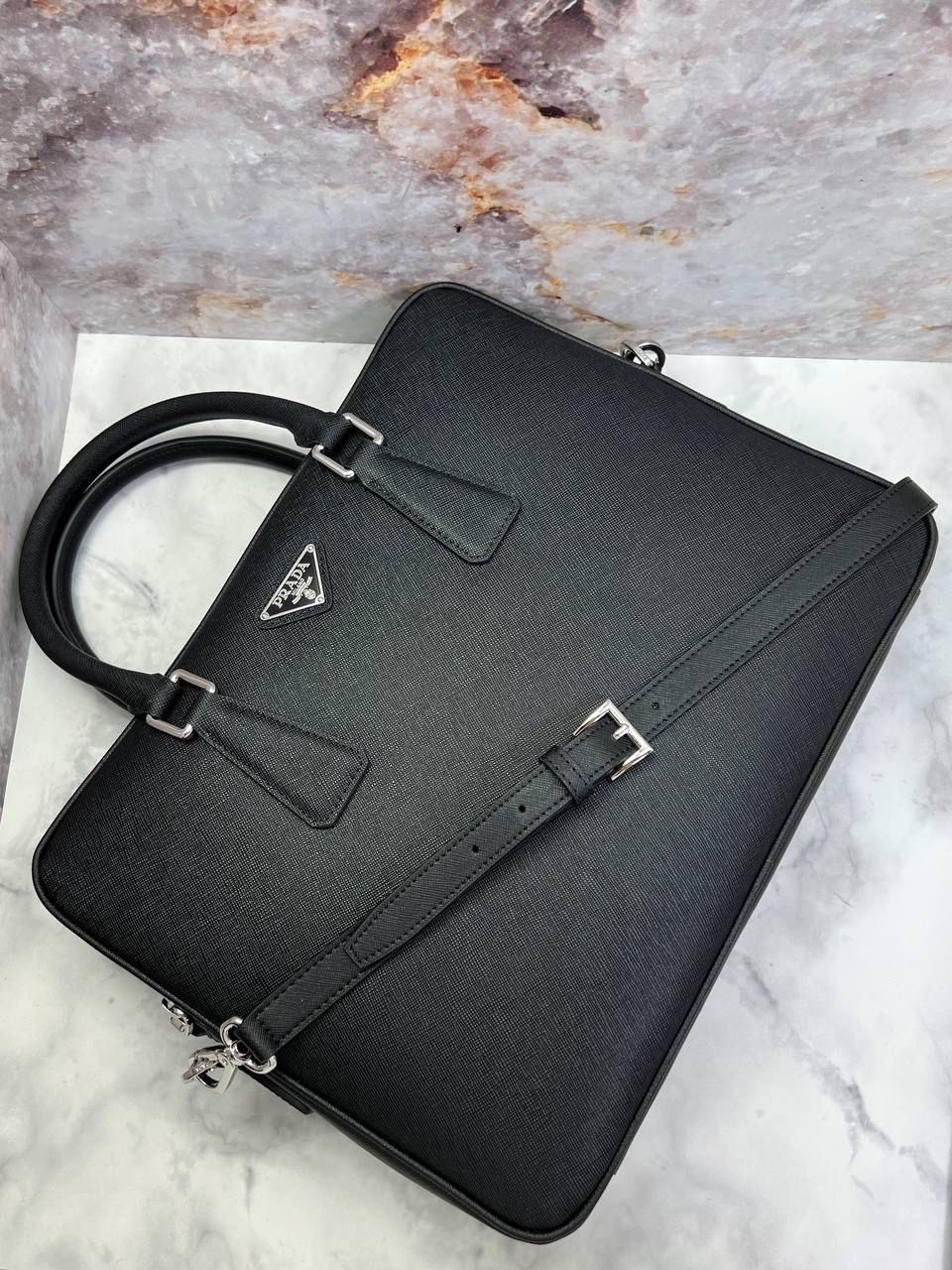МУЖСКОЙ ПОРТФЕЛЬ PRADA детальное фото