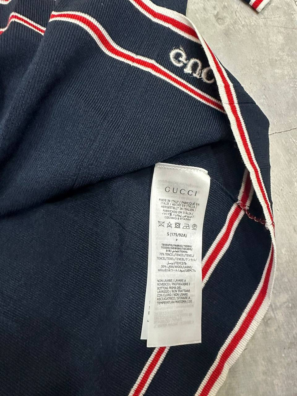 КОСТЮМ GUCCI детальное фото