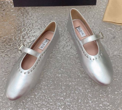 БАЛЕТКИ ALAIA фото