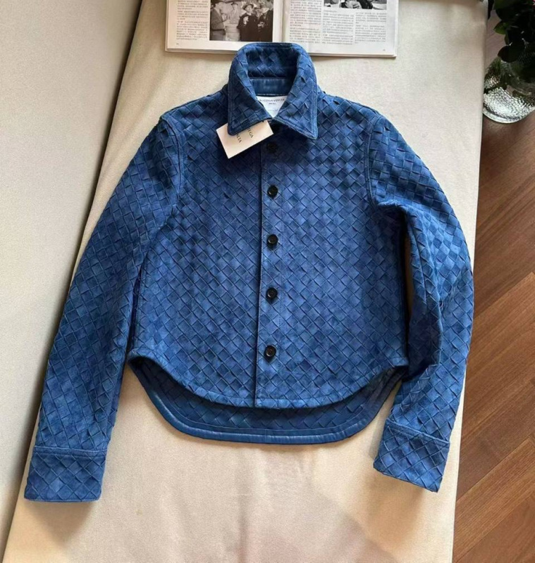 КУРТКА BOTTEGA VENETA фото