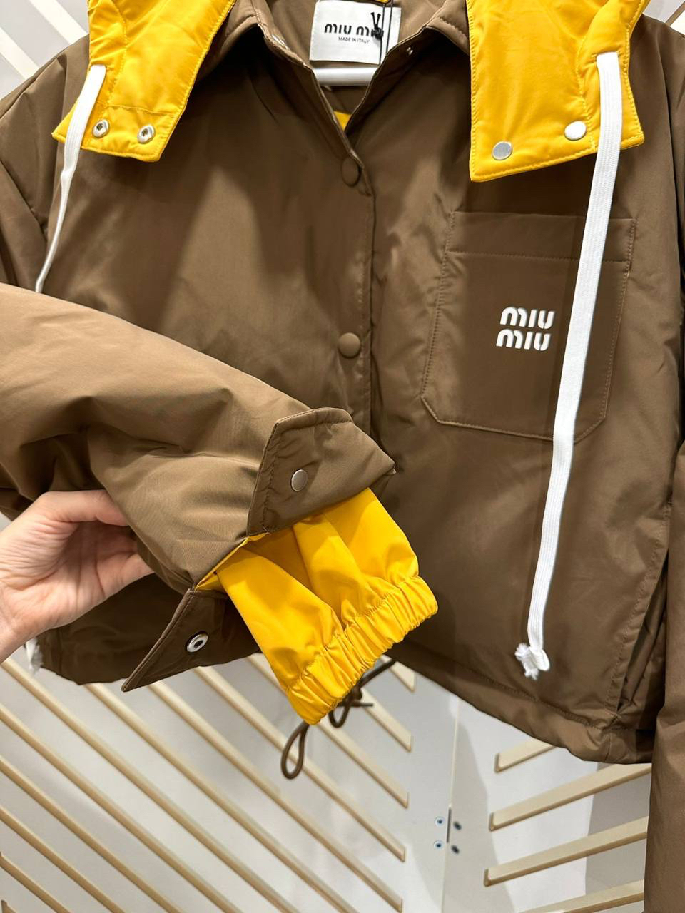 КУРТКА MIU MIU детальное фото