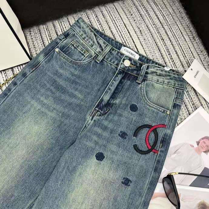 ДЖИНСЫ CHANEL детальное фото