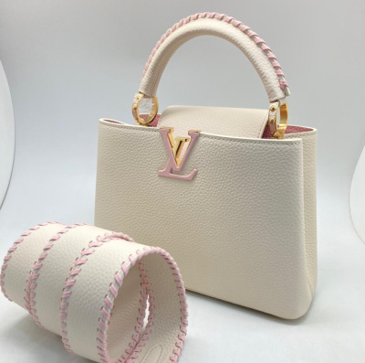 СУМКА LOUIS VUITTON CAPUCINES фото