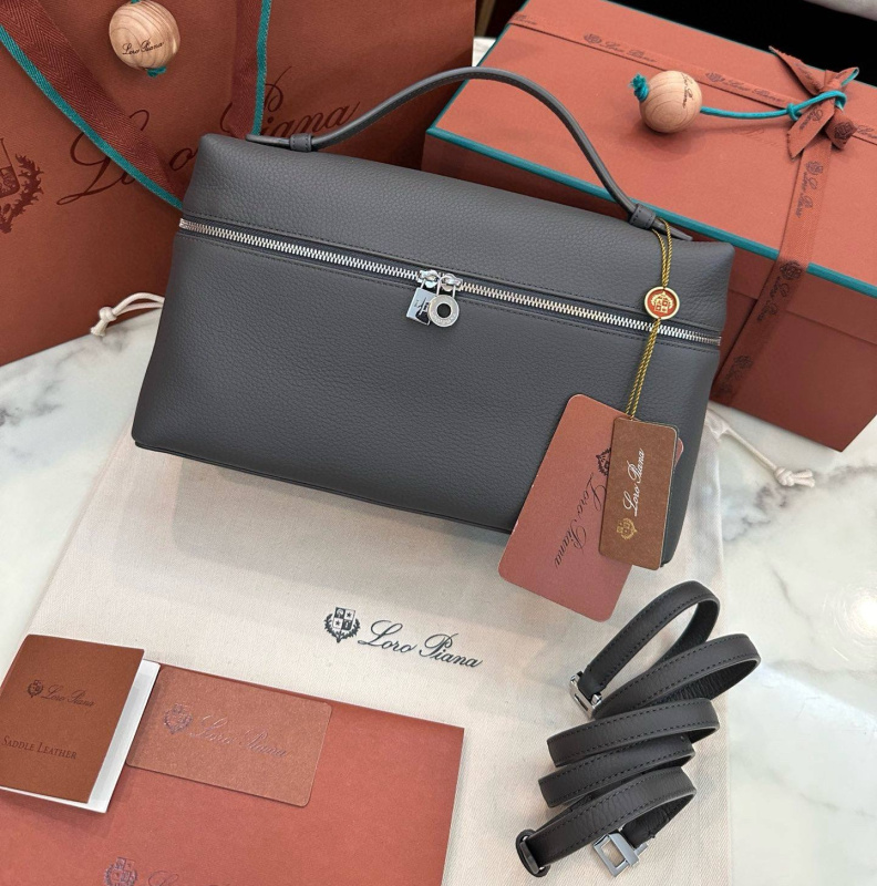 СУМКА LORO PIANA фото