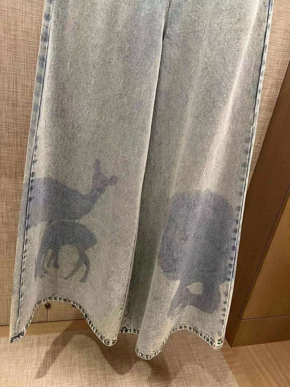 ДЖИНСЫ CHANEL детальное фото