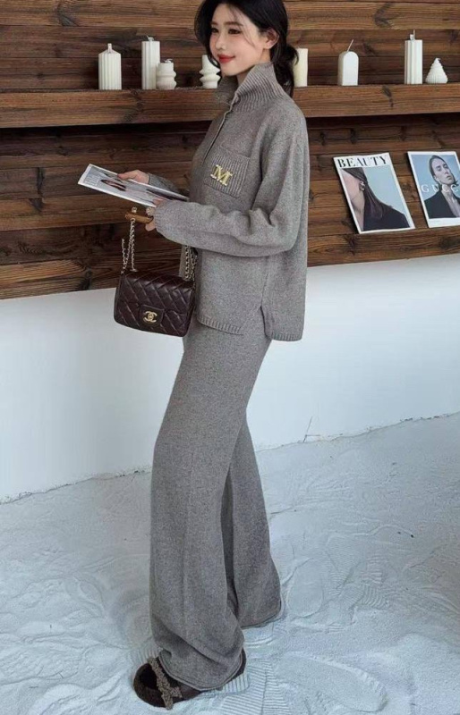 КОСТЮМ MAX MARA фото