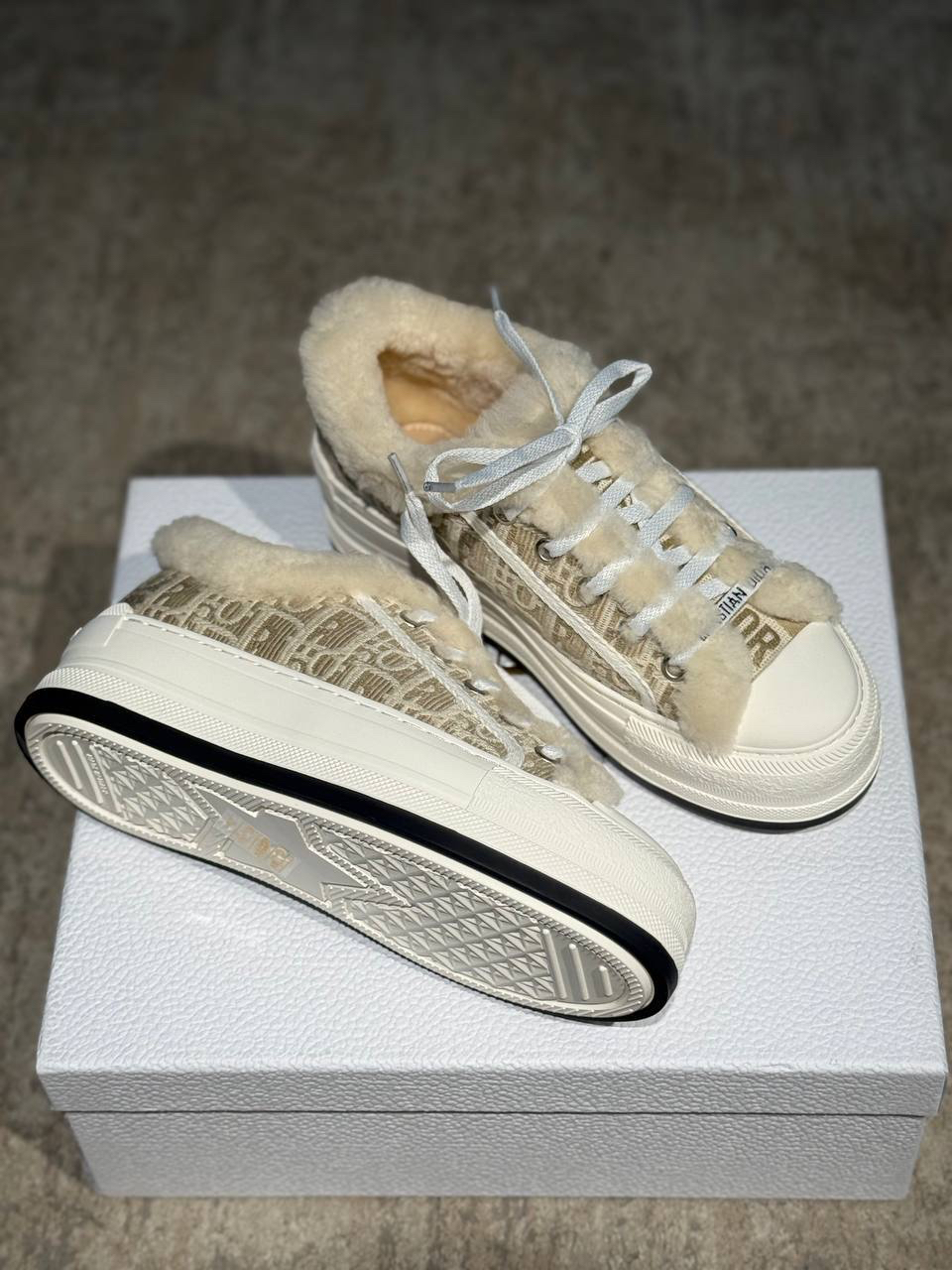 КЕДЫ CHRISTIAN DIOR детальное фото