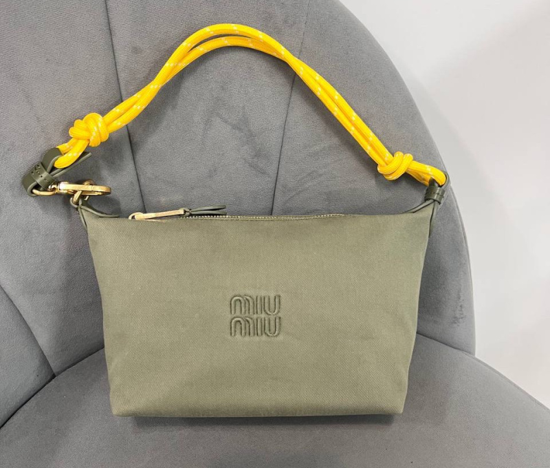 СУМКА MIU MIU фото