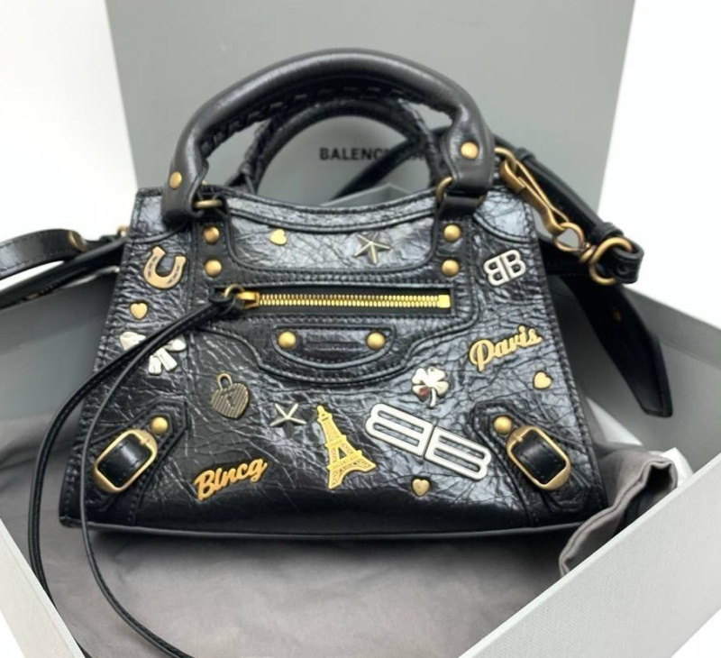 СУМКА BALENCIAGA фото