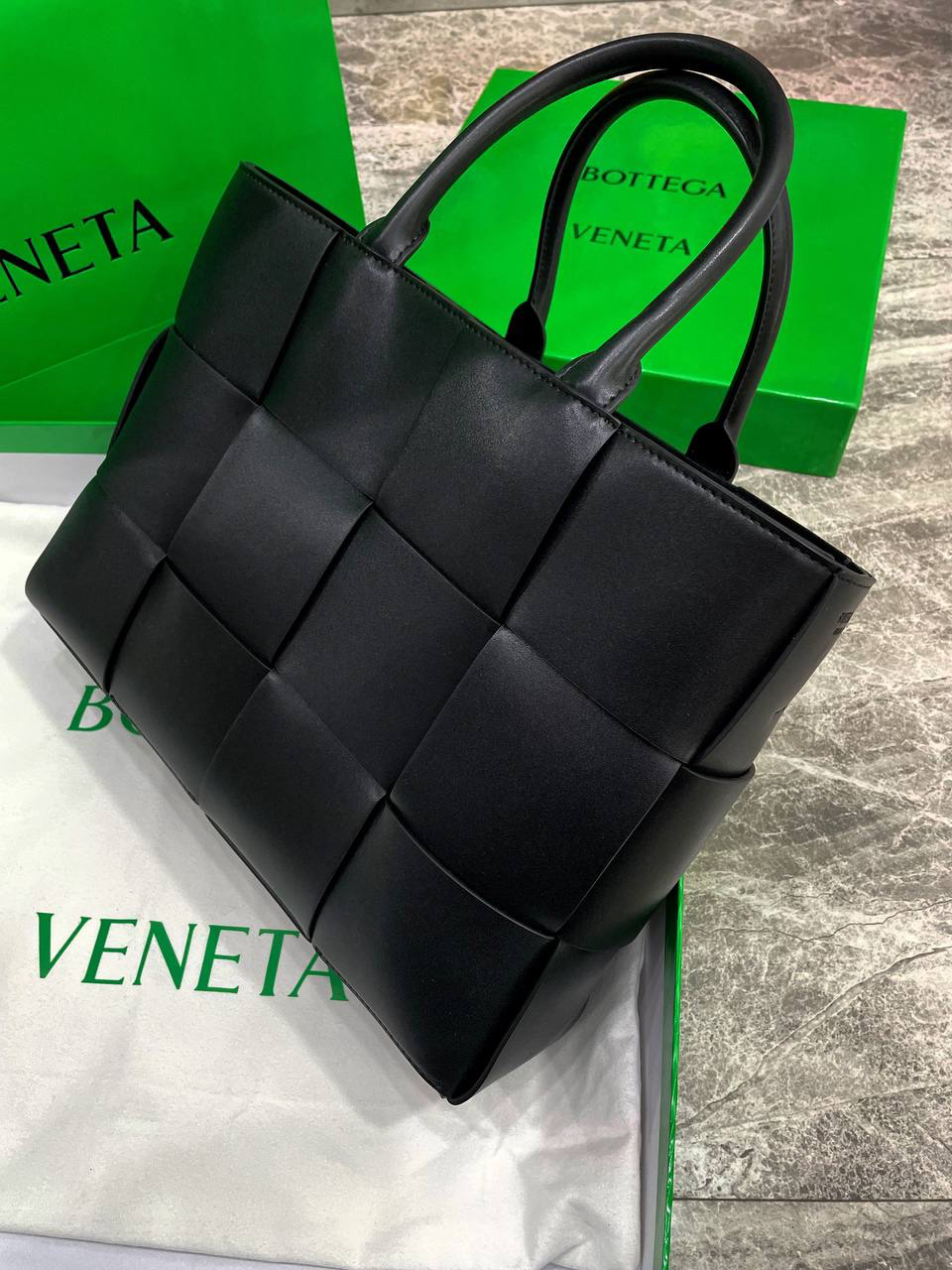 СУМКА BOTTEGA VENETA детальное фото