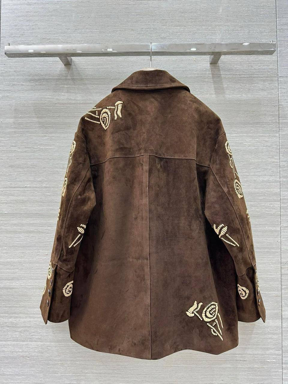 КУРТКА ERMANNO SCERVINO детальное фото